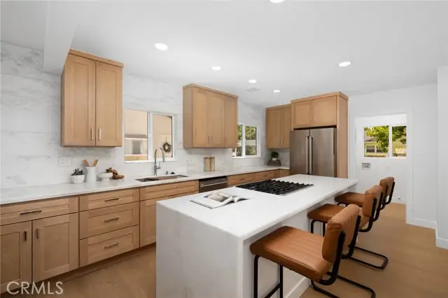 15550 Otsego Street, Encino, CA 91436 - #2