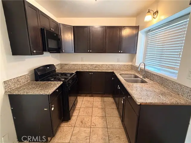 8947 Denker, Los Angeles, CA 90047 - #3