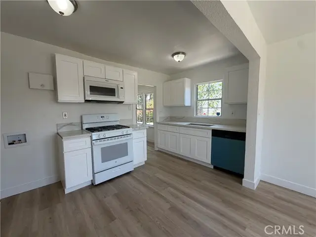 712 82nd, Los Angeles, CA 90001 - #3