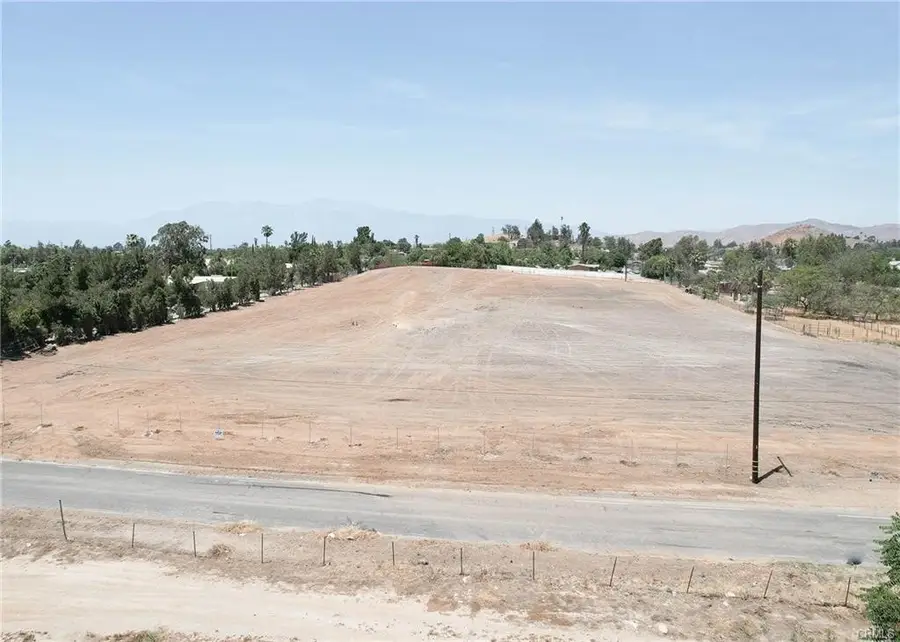 1 60th Street, Riverside, CA 92509 - #2