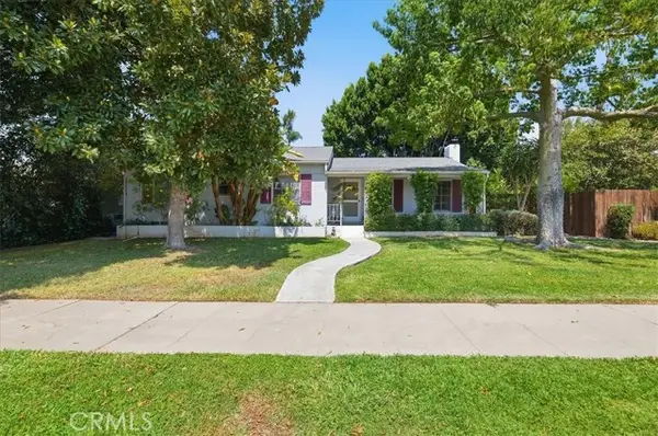 3411 Elmwood Court, Riverside, CA 92506