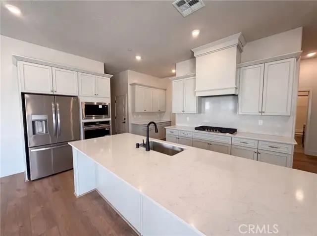 2246 Marion, Clovis, CA 93619 - #2