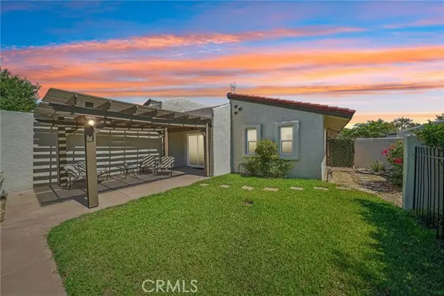 1375 Bouquet  #D, Upland, CA 91786 - #2