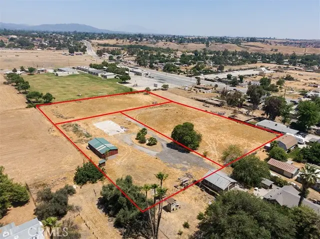 32797 Avenue D, Yucaipa, CA 92399 - #2