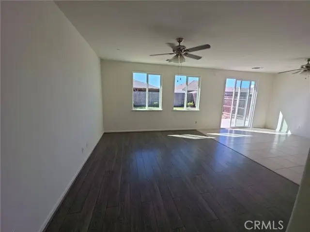 5578 Eugenia, Fresno, CA 93727 - #3