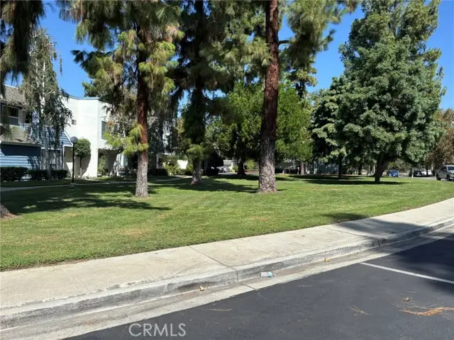 633 Church Pl  #3, Redlands, CA 92374 - #2