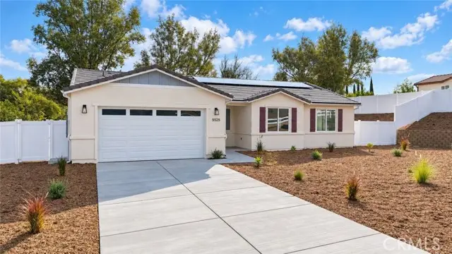 5525 Norwood Avenue, Riverside, CA 92505 - #2