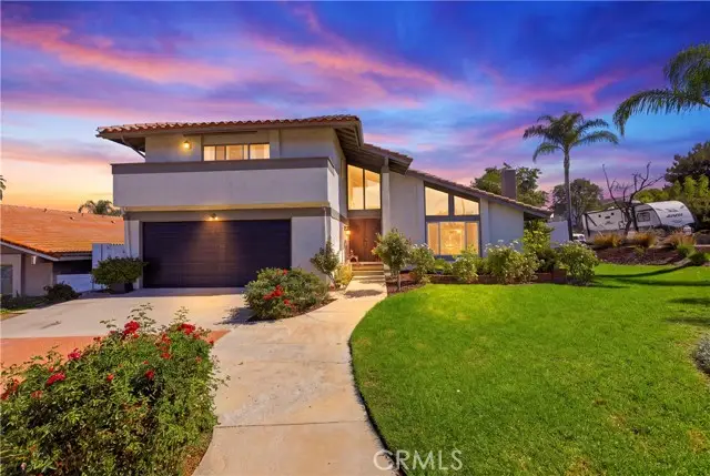2065 Ontario, Corona, CA 92882 - #1