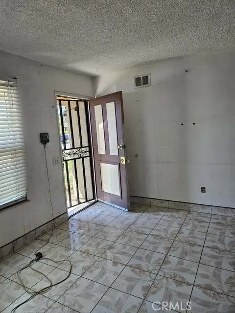 847 Forest, Bloomington, CA 92316 - #3
