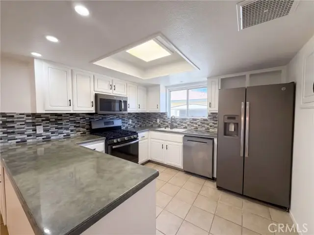 1110 Las Posas Court, Ridgecrest, CA 93555 - #2