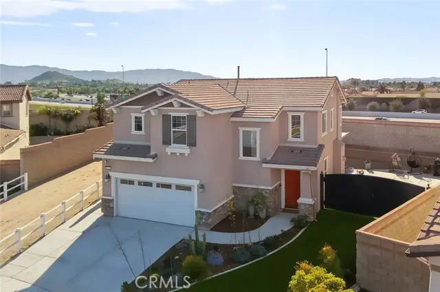 7099 Cove Way, Mira Loma, CA 91752 - #3