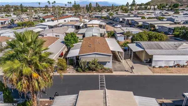 3700 Buchanan Street  #84, Riverside, CA 92503
