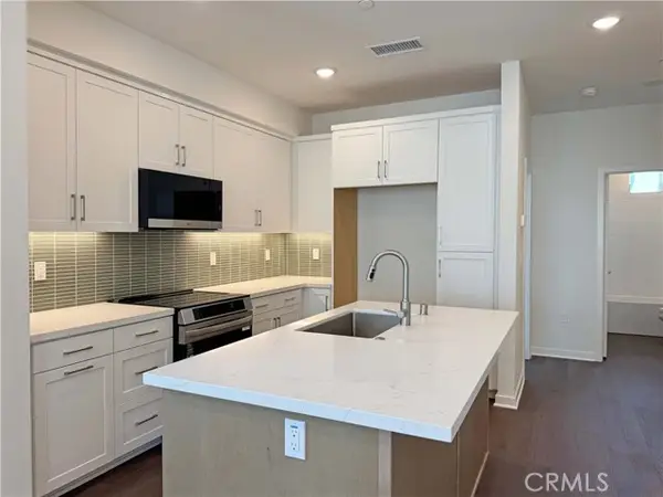 685 Brea Boulevard  #101, Brea, CA 92821