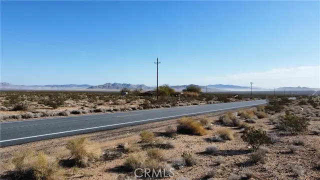 15 Old Woman Springs Road, Lucerne Valley, CA 92356 - #1