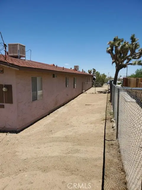 6434 Linda Lee, Yucca Valley, CA 92284 - #2