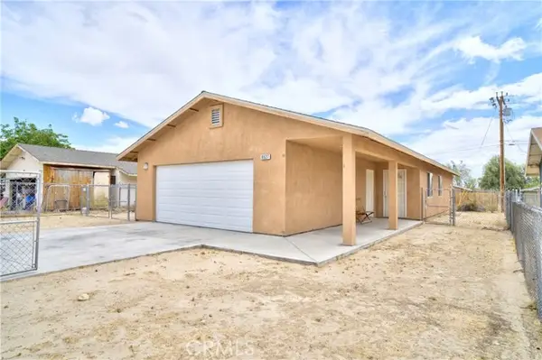 6627 Smoketree, Twentynine Palms, CA 92277