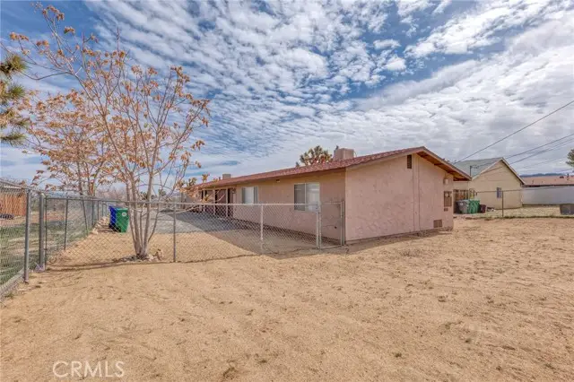 6434 Linda Lee, Yucca Valley, CA 92284 - #1