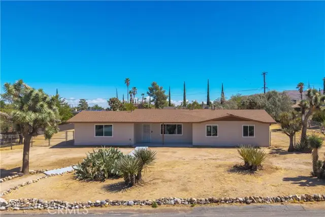 7623 Frontera Avenue, Yucca Valley, CA 92284 - #3