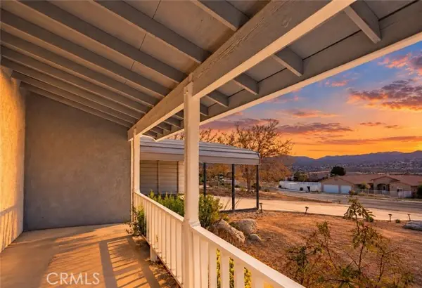 57440 Airway Court, Yucca Valley, CA 92284