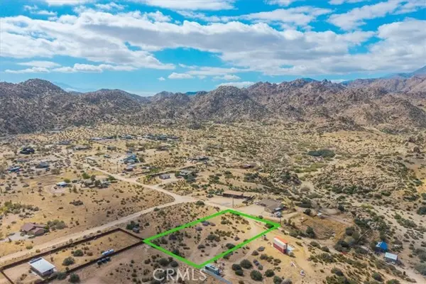 5442 Bronco Road, Pioneertown, CA 92268