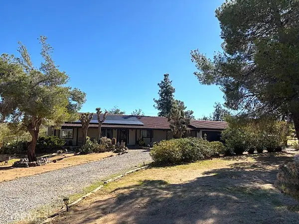 9019 Joshua Lane, Yucca Valley, CA 92284