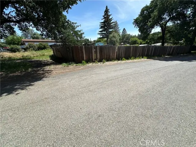 15225 Highland Avenue, Clearlake, CA 95422 - #3