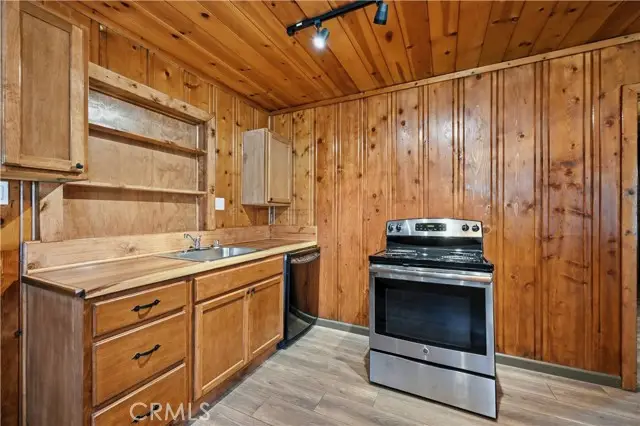14420 Pearl Avenue, Clearlake, CA 95422 - #3