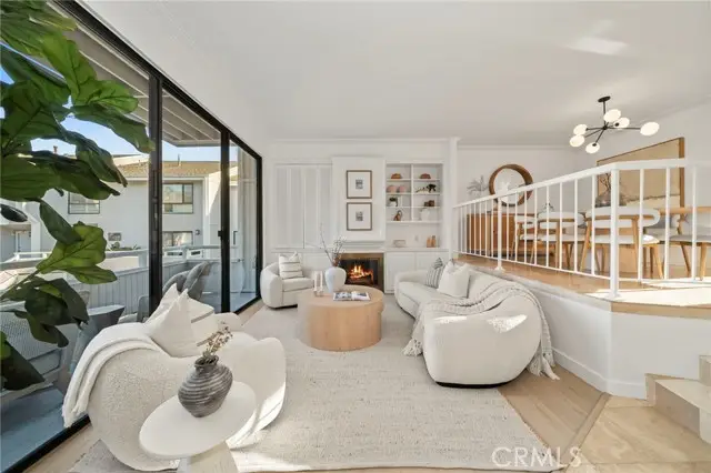 19 Swift Court, Newport Beach, CA 92663 - #1
