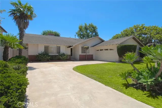 2032 Aliso Avenue, Costa Mesa, CA 92627 - #2