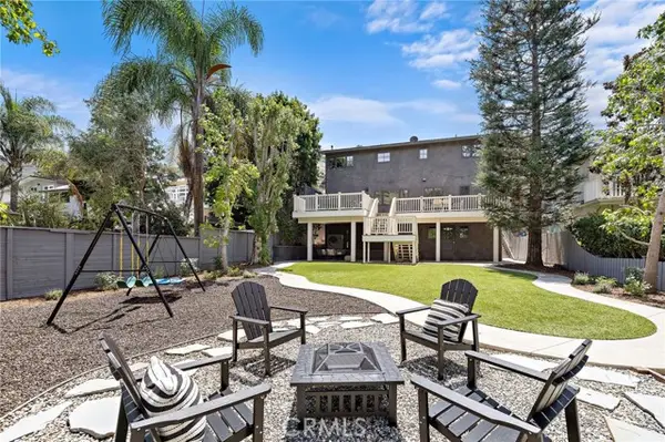 916 Bluebird Canyon Drive, Laguna Beach, CA 92651