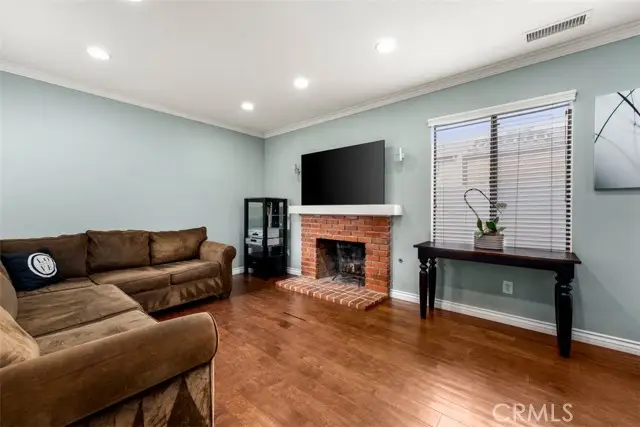 939 19th, Costa Mesa, CA 92627 - #1