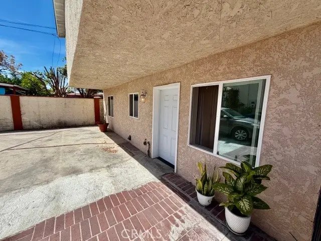 6121 Orchard Avenue, Huntington Park, CA 90255 - #3