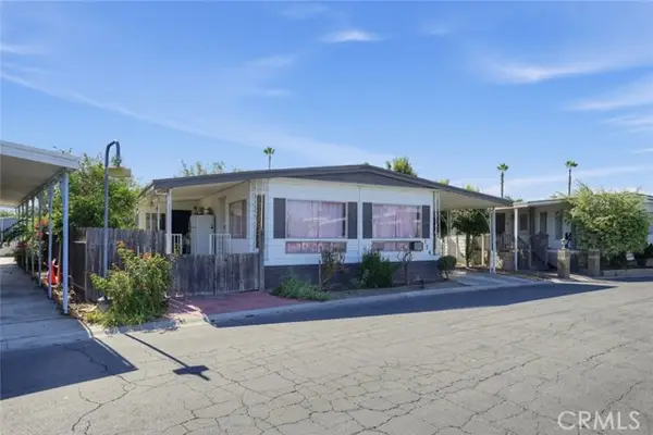 300 Rampart Street  #176, Orange, CA 92868