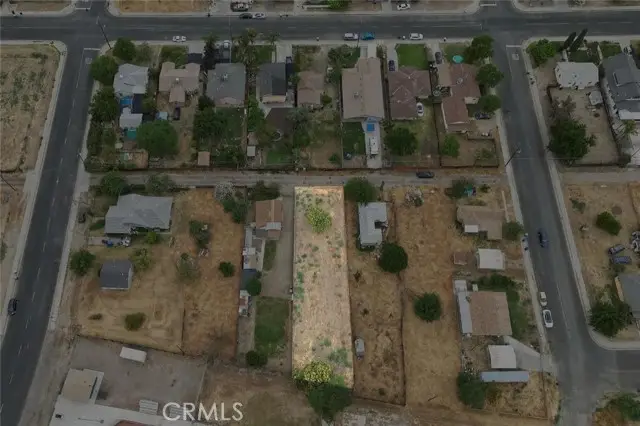 207 Ballpark, Hanford, CA 93230 - #1
