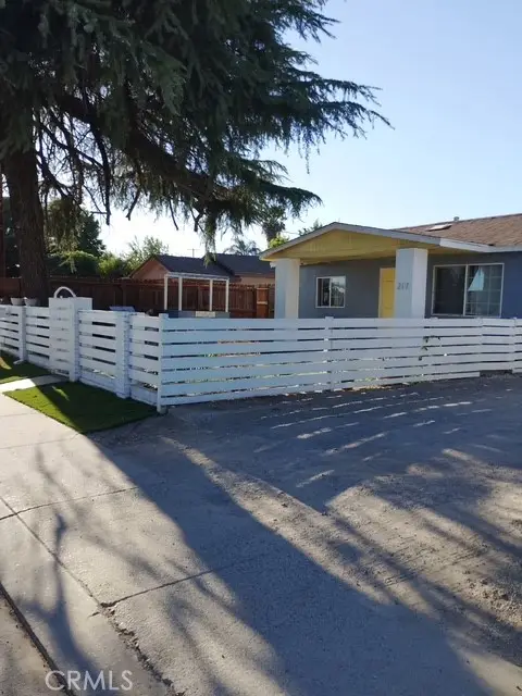 217 Rio Grande Avenue, Modesto, CA 95351