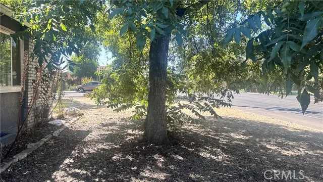 905 Saginaw, Fresno, CA 93704 - #2