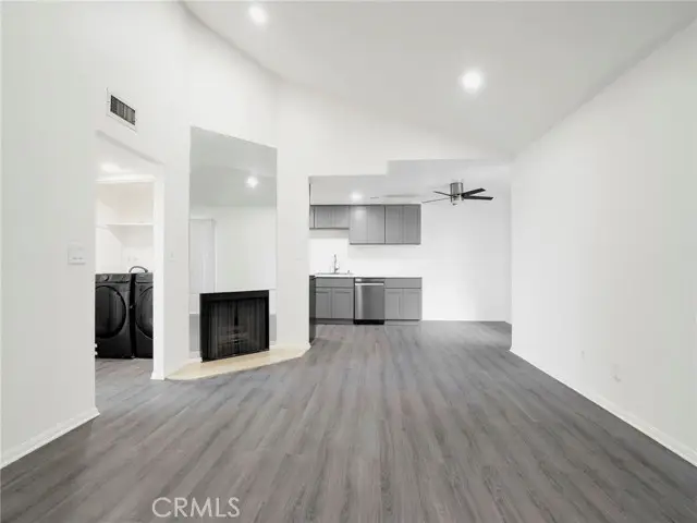9038 Orion Avenue  #209, North Hills, CA 91343 - #1