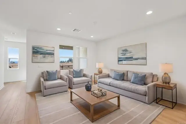 323 Jimson Glen, Escondido, CA 92025 - #3