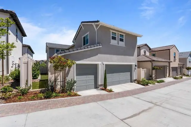 105 Nevada Ave., San Buenaventura Ventura, CA 93004 - #2