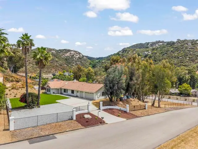 25945 Forest Drive, Escondido, CA 92026 - #1