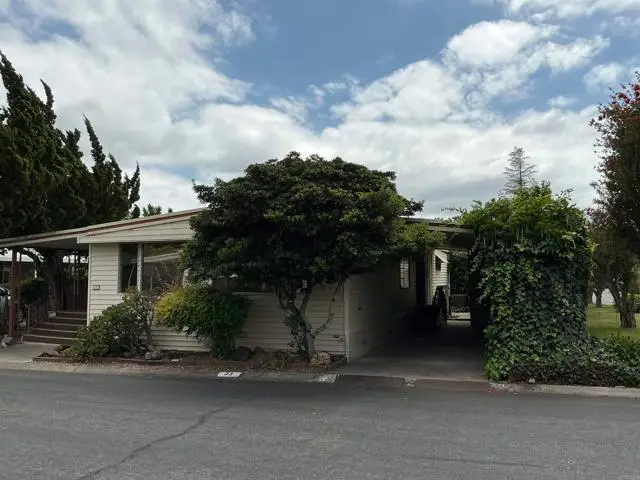 525 >El  Norte Pkwy  #33, Escondido, CA 92026 - #1