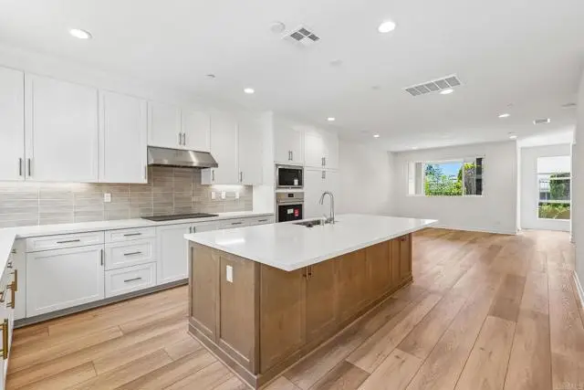 2522 Thyme Way, Carlsbad, CA 92008 - #2