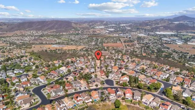 2462 Bear Rock Gln, Escondido, CA 92026 - #2