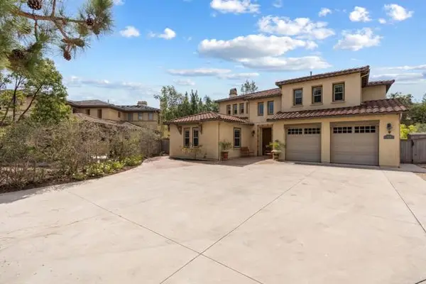813 Genoa Way, San Marcos, CA 92078