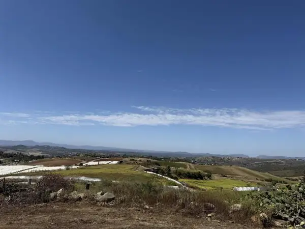 2279 Vista Grande Drive, Vista, CA 92084