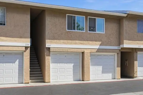 4226 La Pinata Way  #227, Oceanside, CA 92057
