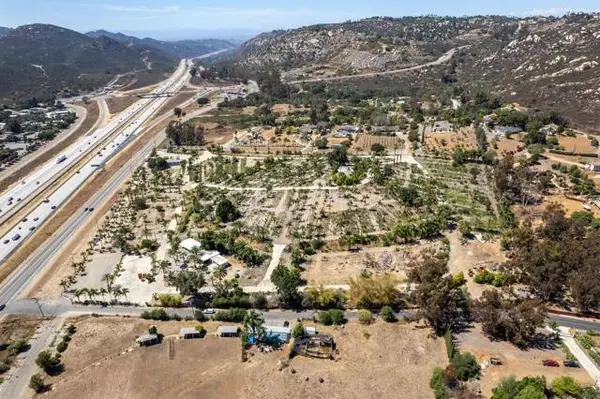 26437 Centre City Parkway, Escondido, CA 92026