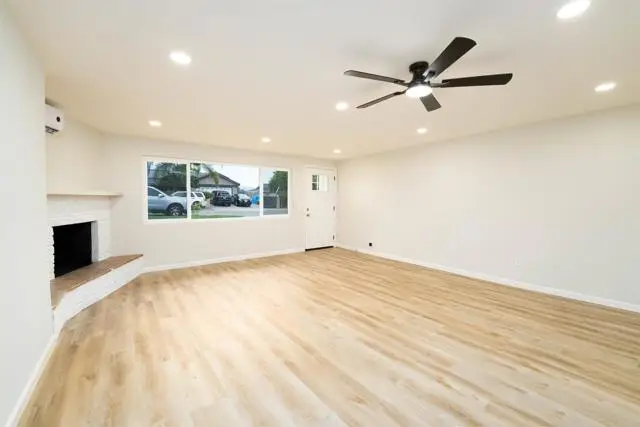 1758 Manor Drive, Vista, CA 92084 - #3