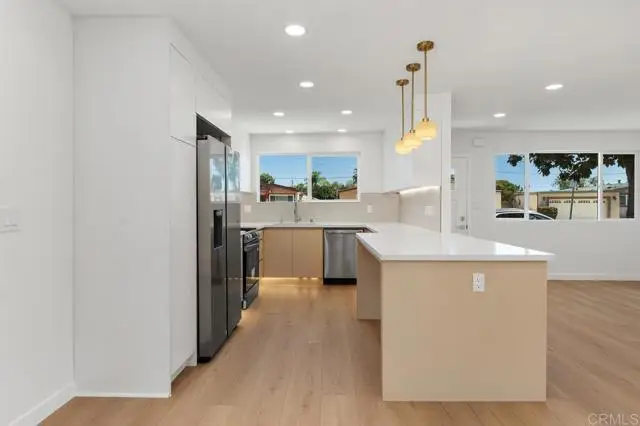 5020 Frink Ave, San Diego, CA 92117 - #3