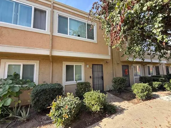 475 Midway Drive  #169, Escondido, CA 92027